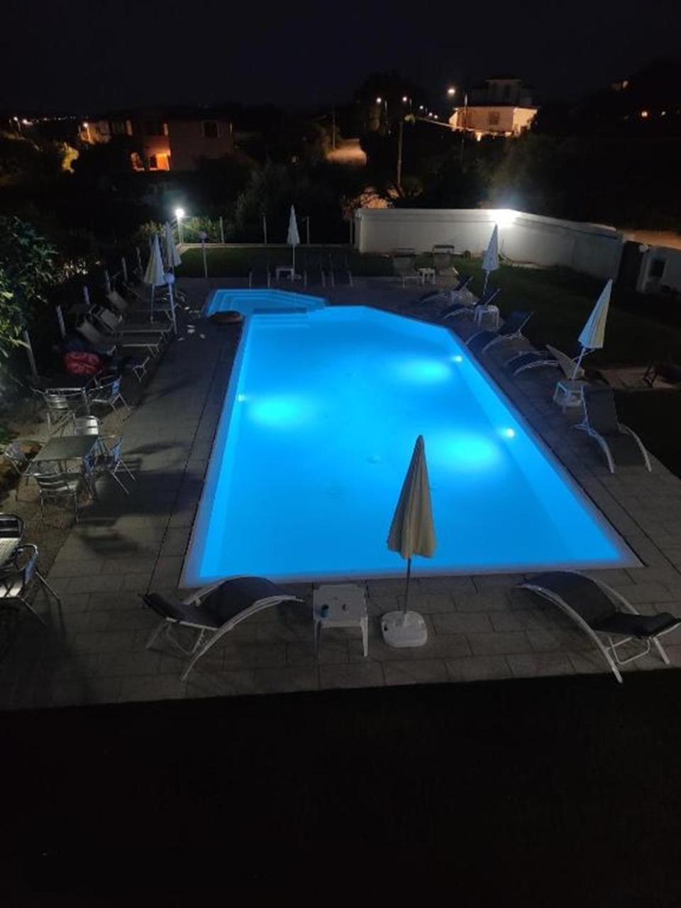 Hotel Al Mare Da Francesca Olbia Exterior foto